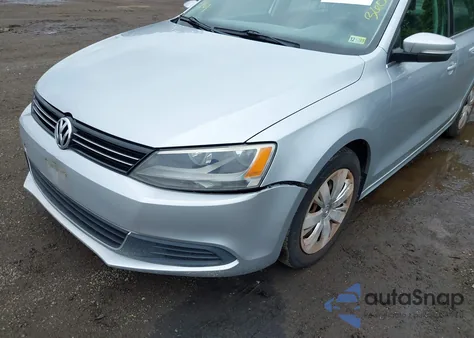 2013 Volkswagen Jetta 2.5L Se z USA, uszkodzony, nr VIN 3VWDP7AJ3DM220813